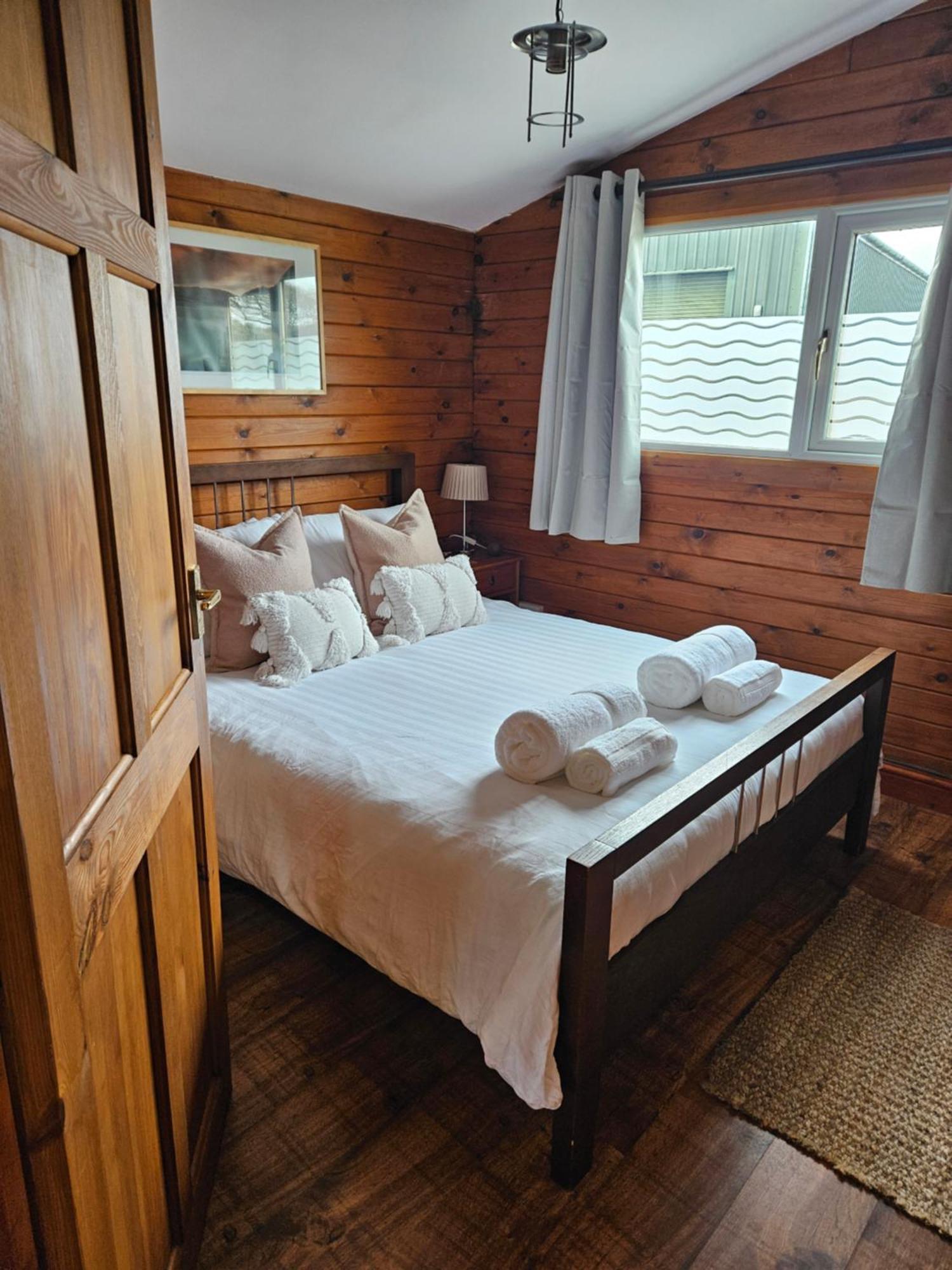 Captain'S Cabin Mynytho エクステリア 写真